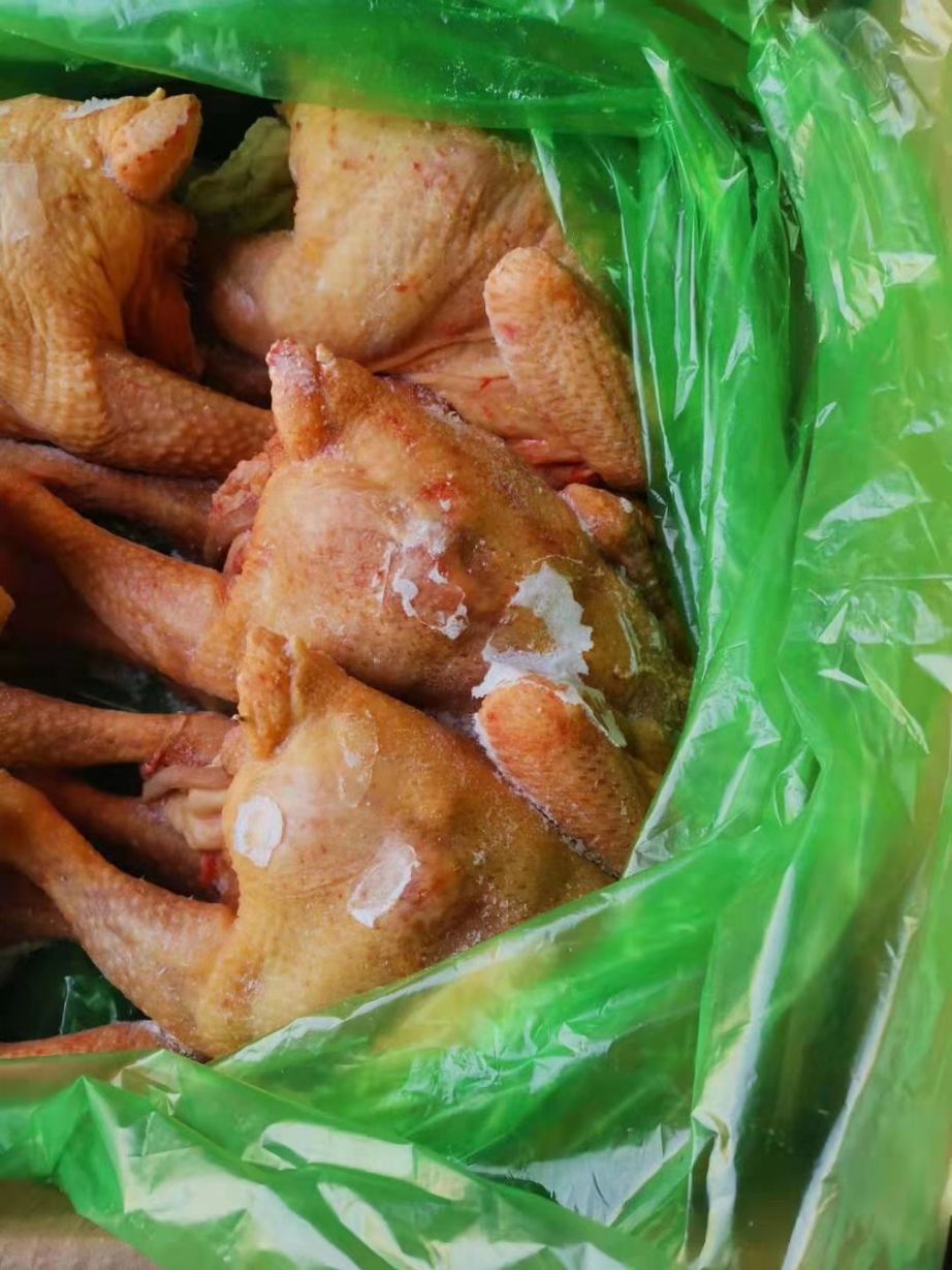 关东风情大公鸡