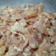 腿肉块腿肉丁辣根