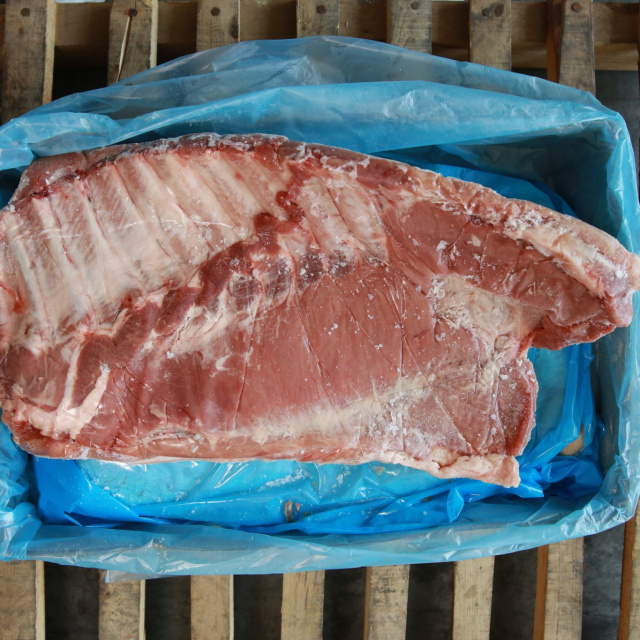 带皮带骨a级中方