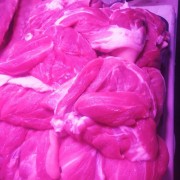 鲜肘肉