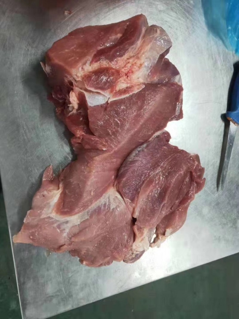 解冻分割4#肉
