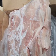 国产带皮后上肉