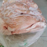 带皮槽头肉