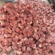 牛肉粒