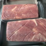 带皮鸭肉板