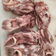 母猪舌根肉