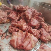 五香纯熟猪头肉