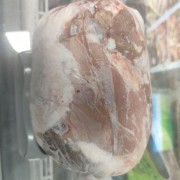 后腿包
