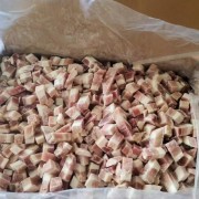 带皮五花肉块！