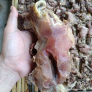 牛耳根肉