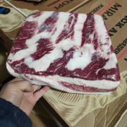 俄32厂上方肥牛