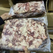 带肉牛油