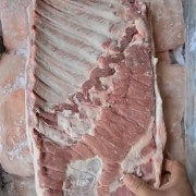 肥猪带皮带肋中方